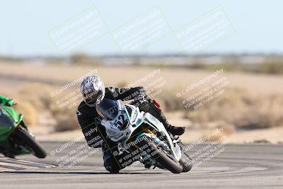 media/Dec-07-2025-CVMA (Sun) [[3e7d2de5dc]]/Race 11-Formula 2-CVMA Hooligans-American Thunder/